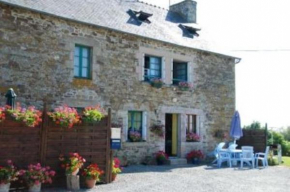 Maison charmante à Jugon-les-Lacs avec jardin